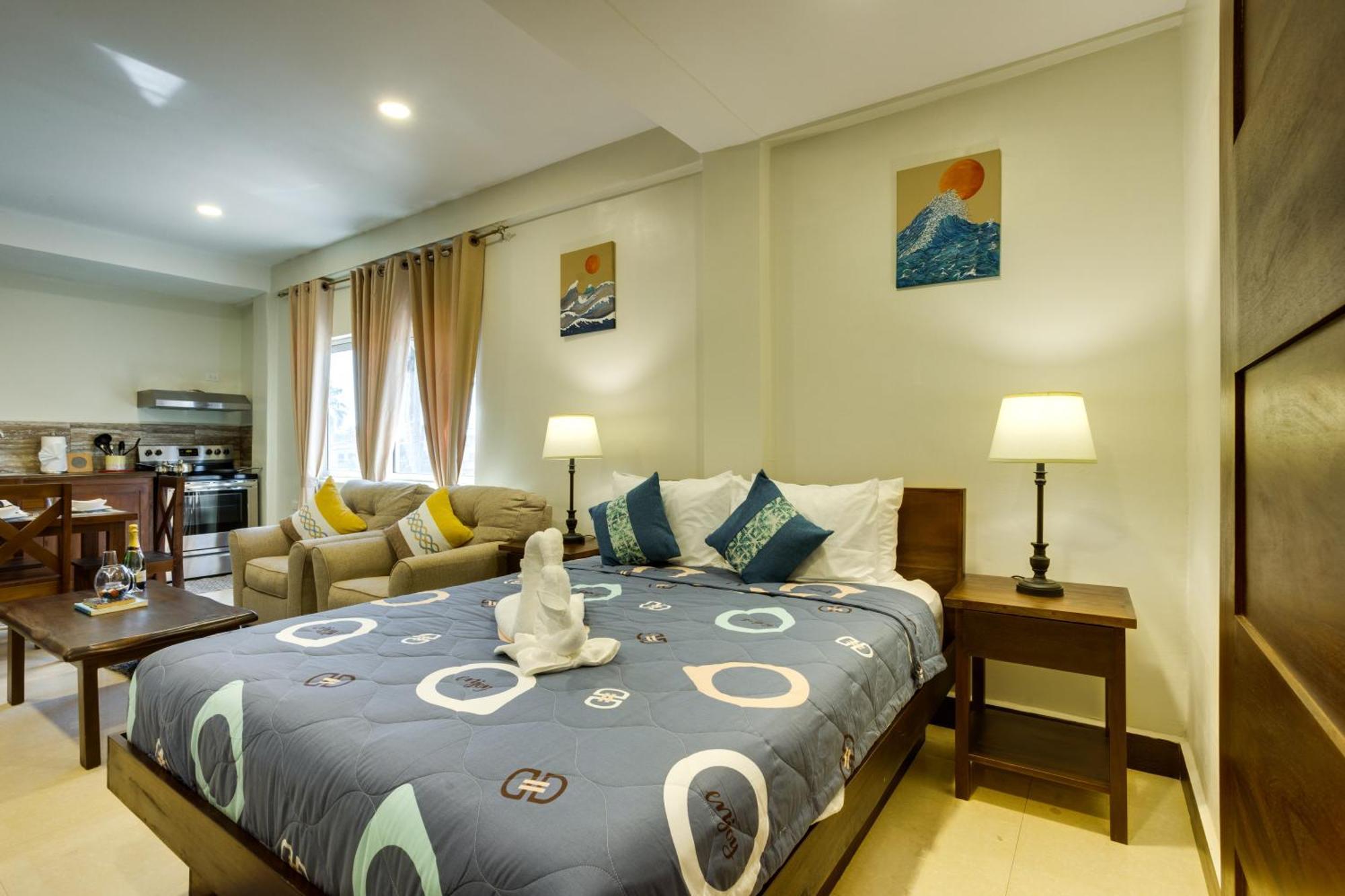 Louis' Apartments Placencia Екстериор снимка